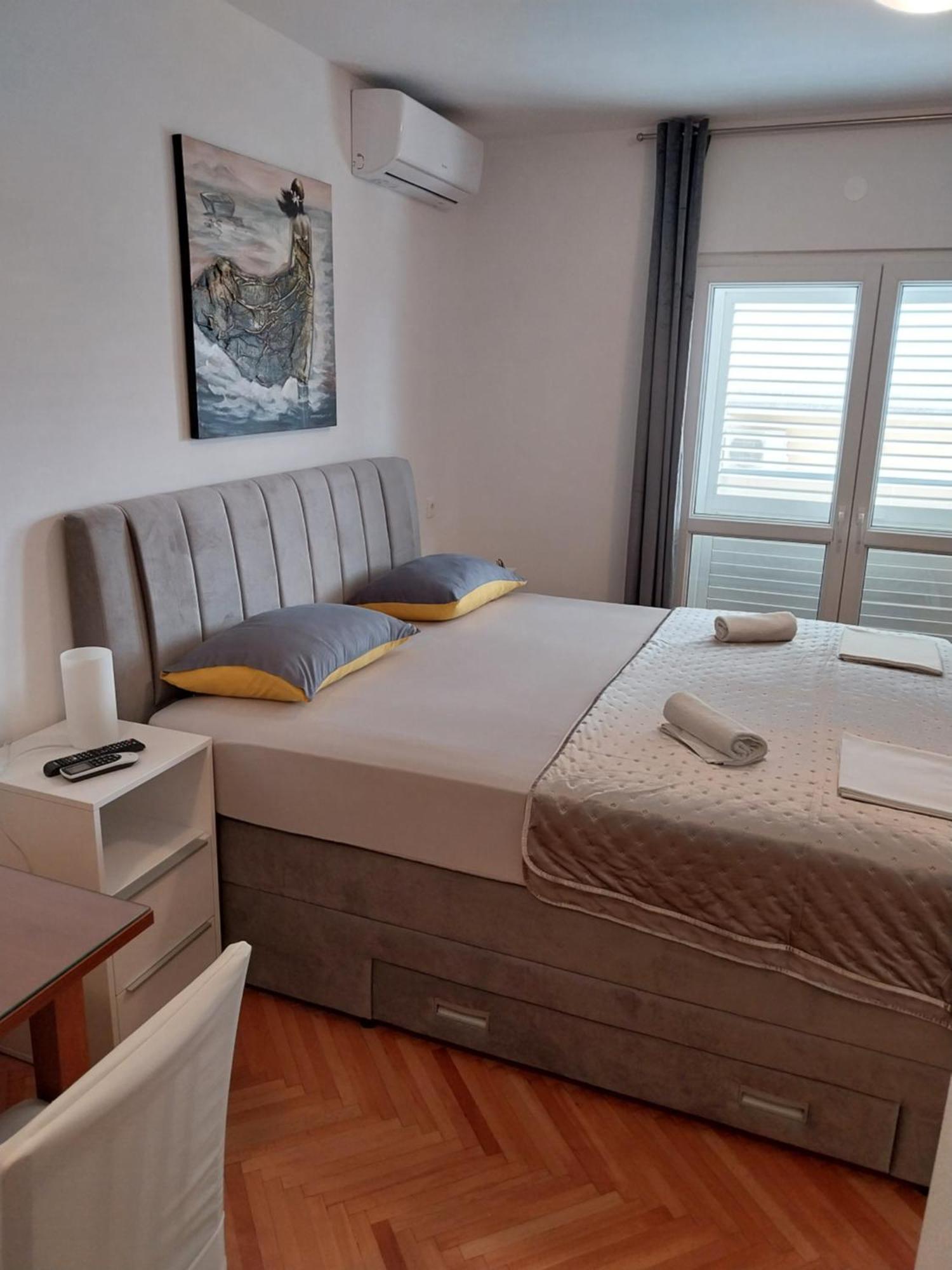 Apartments Rose Loboja Makarska Exterior photo